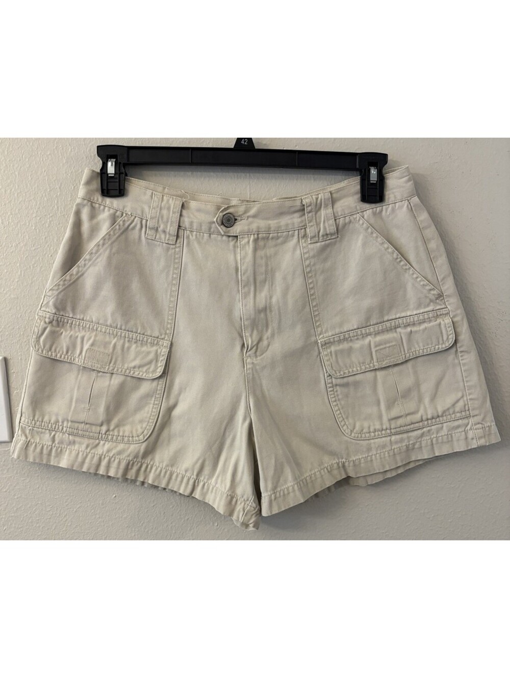 American Eagle Women Vintage Y2K Shorts Cargo Beige Cream Utility Tan Size 14